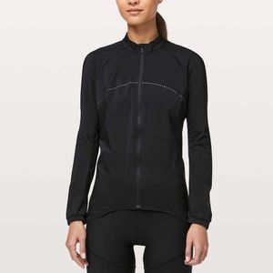 Lululemon city to summit cycling jacket